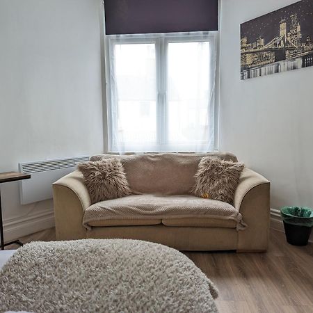 Serene 1 Bedroom Flat In Roath Cardiff Exteriér fotografie